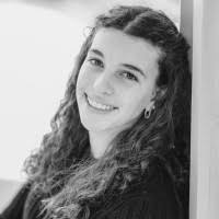 60+ "Abbie Carr" profiles