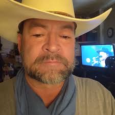 Douglas Abbott (@douglasabbott) • Instagram photos and videos