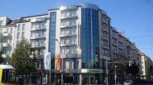 Das holiday inn berlin city center east prenzlauer berg bietet die perfekte ausgangslage für jede berlinreise. Holiday Inn Berlin City Center Vorganger Hotel Existiert Nicht Mehr Berlin Prenzlauer Berg Holidaycheck Berlin Deutschland