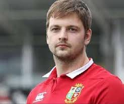 Ollie Mcbride's Instagram, Twitter & Facebook