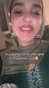 Contradiction 😓#fy #foryoupage #greenscreenvideo #desitiktok  #browntiktok#hijabifashion #hijab