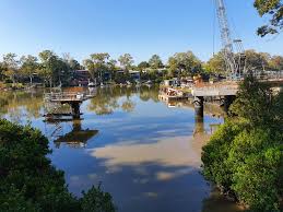 The indooroopilly riverwalk, a project proposed to improve cyclist and pedestrian safety in the western suburbs, has now received the green light by brisbane city council. Today S Indooroopilly Riverwalk Brisbane West Bug Facebook