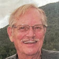 Jodi Ward's Instagram, Twitter & Facebook