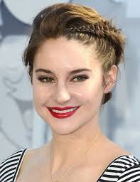 Here's our list of 40 hairstyles for women with very short hair. Celebrity Braid Hairstyle Ideas On Kate Bosworth And Shailene Woodley Glamour