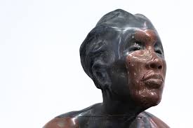 Gully Queen. 2023 Iron Infused Filament Copper Infused Filament Gold Leaf  📸: @sageflowerz