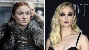 Sophie belinda jonas (née turner; Mobbing Wegen Game Of Thrones Sophie Turner Spricht Uber Ihre Depression N Tv De