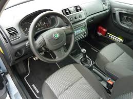 The škoda fabia is a supermini car produced by czech manufacturer škoda auto since 1999. Skoda Fabia Combi 1 2 Tsi 86 Ps Testbericht Autoguru At