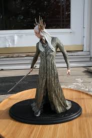 Collecting The Precious – Weta Workshops Thranduil Statue Review