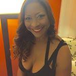 Janice Bruni's Instagram, Twitter & Facebook