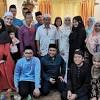 Umum mengetahui pasangan ini sedang menanti kelahiran cahaya mata mereka yang ke 5. Https Encrypted Tbn0 Gstatic Com Images Q Tbn And9gcqv6wdw4a2fsebrvbj3cfonb0h8flmqpn0hzqiui3cyqu1 59ew Usqp Cau