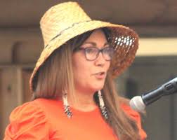 Scheyer joins legendary dad in Kitsap Sports Hall of Fame