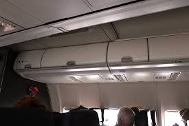 wn4425 737 700 seat 2a overhead bins picture of