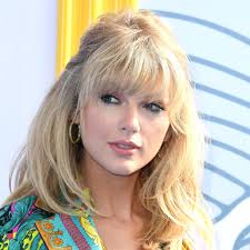 You can extend the tin foil up a few inches along the braid to make sure it is secure. Taylor Swift Pink And Blue Hair Color Popsugar Beauty