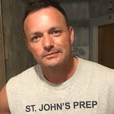 Beverly Curry's Instagram, Twitter & Facebook