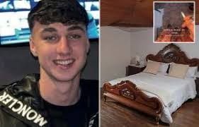 Andrew Goga's Instagram, Twitter & Facebook