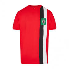 Juli 2021) und ist der siebtgrößte sportverein in deutschland sowie weltweit auf rang 16. Borussia Monchengladbach Trikot 1972 Away