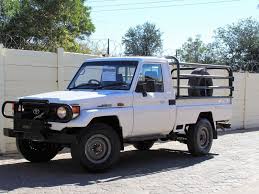 Toyota land cruiser 100 4,2 d autom. 2005 Toyota Land Cruiser 4 2 For Sale 161 745 Km Manual Transmission Bakkie Centre