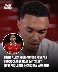 🚨 ATTENTION LIVERPOOL FANS 🚨 Trent didn't hesitate and it's set alarm  bells ringing... 😟