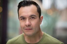 Living Up to a Legacy: Leslie O'Carroll and Rodney Lizcano Named  Lunt-Fontanne Fellows