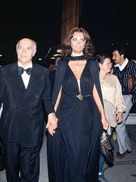 Carlo ponti never the less took her under his wing, becoming her talent agent, and changing her name from sofia scicolone the name of the father who was never there for her to sofia loren. Carlo Ponti Photo 9 16