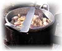 I ciccioli, una volta freddi, si conservano per alcuni mesi in frigorifero così come lo strutto. Ciccioli Di Maiale