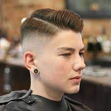 Fraser Hardgrind Putting The Suavecitopomade To Great Use Coupling A Skin Fade With A Classic Side P Mens Hairstyles Short Short Hair Styles Mens Hairstyles