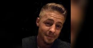 Richard Deel's Instagram, Twitter & Facebook