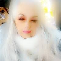 Sandra Crabb's Instagram, Twitter & Facebook