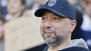 Bordeaux: Gérard Lopez publie un tweet injurieux sur un arbitre, le club  dénonce un piratage