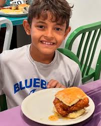 Manuela Moon (@moonmanuela) • Instagram फोटोहरू र भिडियोहरू