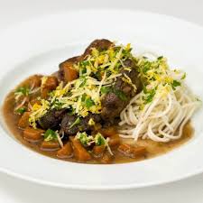 Osso Buco Et Gremolata Au Fromage Recettes D Ici Recipe Beef Recipes Osso Buco Recipe Master