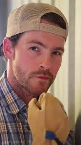 Annette Poling's Instagram, Twitter & Facebook