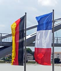 Les couleurs utilisées sur le drapeau sont rouge, jaune, noir. Drapeau Allemagne France Mouvement Europeen Mouvement Europeen