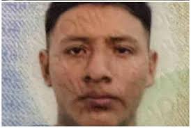 🚨#ULTIMAHORA #COMPARTAN MOTOCICLISTA HA SIDO TRASLADADO CON VlDA AL  HOSPITAL DESPUÉS DE SUFRIR UN TRÁGICO ACCIDENTE DE TRÁNSITO EN SAN RAFAEL  OBRAJUELO, LA PAZ. Si lo conoce informar a la familia.