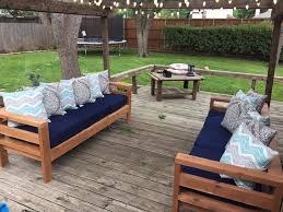 2x4 Outdoor Sofa Ana White In 2020 Homemade Outdoor Furniture Diy Patio Furniture Diy Outdoor Furniture