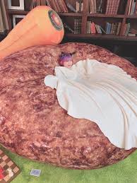 Machico Official on X: トレーナー!! しっかりサイズをはかって 応募してね🥕🐎  BY:Machico(・山・)トウカイテイオー ウマ娘 にんじんハンバーグクッション t.coH8sQWQr3vm  X