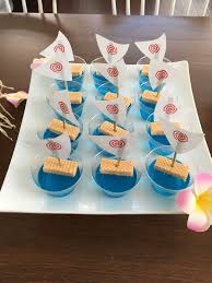 Cut 6 leaves out of a toilet paper tube. Lexi S 3rd Birthday Moana Jello Boat Diy Moana Themed Party Moana Birthday Party Theme Moana Theme Birthday
