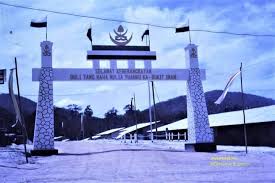 Some said that the story began with the discovery of a few locals who went into the woods in searched of rattans. Waktu Solat Malaysia Waktu Solat Dot Net