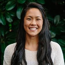 Erin Gove's Instagram, Twitter & Facebook