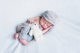 Balon mainan hero kali ini sangat cocok banget untuk bayi umur 2 bulan ke atas. 8 Mainan Seru Untuk Bayi Usia 2 Bulan