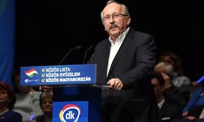 Itt 1 antik könyvet találsz niedermüller péter szerzőtől, pl.: Vizsgalatot Inditott A Mediatanacs Miutan Niedermuller Peter Remiszto Kepzodmenynek Nevezte A Feher Kereszteny Heteroszexualis Embereket Pestisracok
