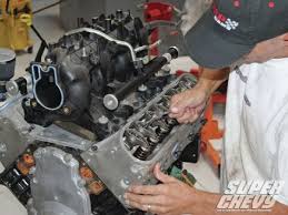 5 3l Ls Small Block Build Here Comes Modern Mouse Super Chevy Magazine Super Chevy Magazine Chevy Ls Engine Ls Engine