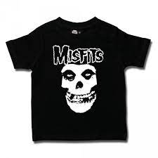 One band logo that's often featured in the best logos list is the misfits' skull logo. Kids T Shirt Mit Misfits Logo Skull Aufdruck 100 Offiziell Lizenziertes Band Merchandise Fur Kids Metal Kids
