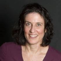 Susan Kearney's Instagram, Twitter & Facebook