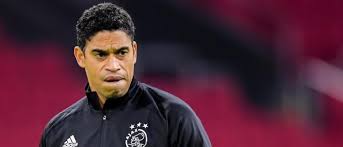 Deze lijst van voetbalinterlands is een overzicht van alle voetbalwedstrijden tussen de nationale teams van nederland en tsjechië hebben tot op heden elf keer tegen elkaar gespeeld. De Keer Dat Het Nederlands Elftal Letland Trof Op Het Ek