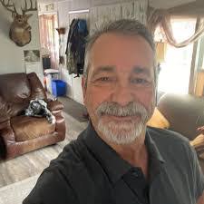 Lucia Delaney's Instagram, Twitter & Facebook