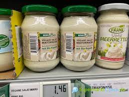 Most mayonnaise manufacturers, says schaffner, use frozen salted egg yolk for their formulations. the gelatinous quality of the frozen yolk along with the salt give it the desired viscosity for use in. Rewe Bio Vegane Salat Mayonnaise Nutri Score Kalorien Angebote Preise