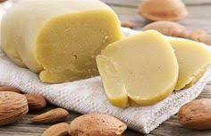 Faites Facilement Du Massepain Aux Amandes De Belgique Pour Les Enfants Ou Juste Pour Vous Faire Plaisir Recette Massepain Cuisine Et Boissons