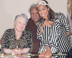 Marjorie is mother to three children, all of whom steve adopted. Marjorie Harvey Bio Age Kids Ex Husband Parents Net Worth Celebily