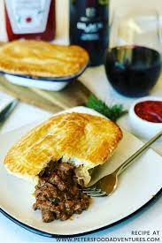 There Are So Many Meat Pie Recipes Around The World And The Aussie Steak Pie Is One Of My Favorites A Bee Meat Pie Recipe Australian Meat Pie Beef Pie Recipe
